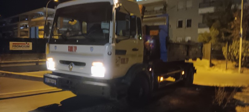 Location de camions 4x2 la nuit à Marseille